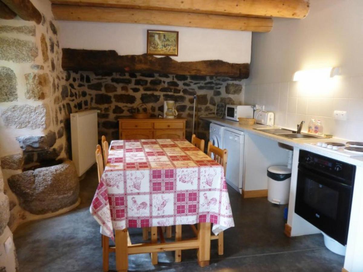 Gite Charmant Pour 8 Pers A Rauret Avec Cheminee, Terrasse Et Acces "Tourisme Et Handicap" - Fr-1-582-186 Exterior foto